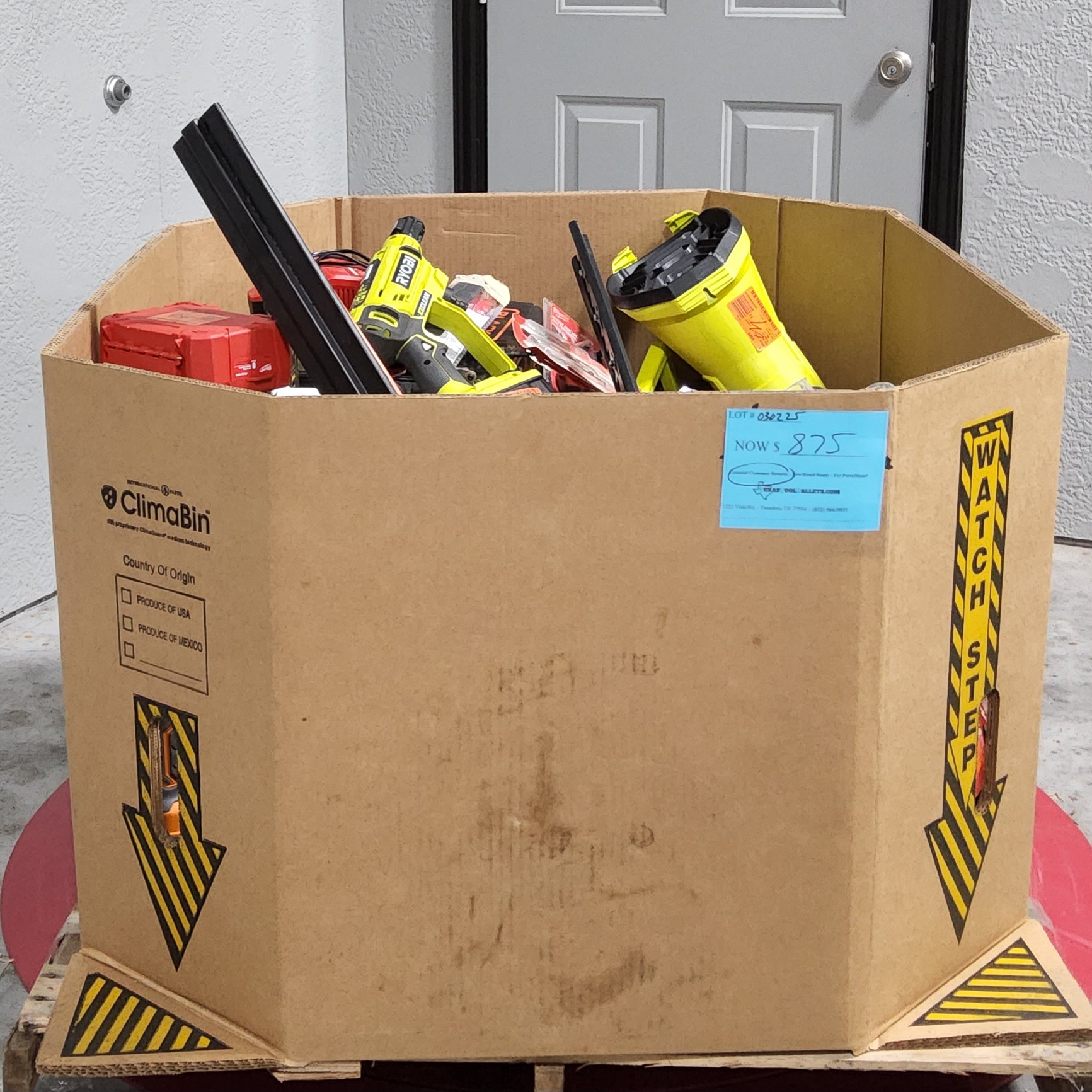 20250307_100039.jpg LOOSE TOOL PALLET – LOT ID: 030225 – AS-IS Untested Customer Returns - Image 1