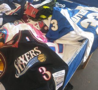 Brand jerseys Pallet