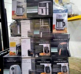 Pallet of kitchen appliances