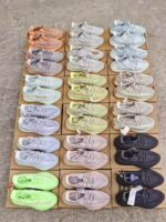 Yeezy sneakers pallets - Image 2