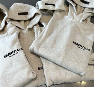 Essential hoodie pallets