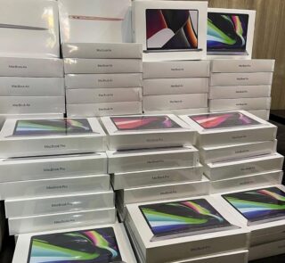 MacBook Pro pallet,