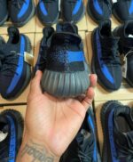 YEEZY SHOES PALLET - Image 11