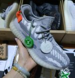 YEEZY SHOES PALLET - Image 9