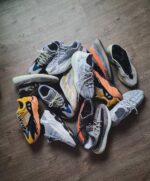 YEEZY SHOES PALLET - Image 15