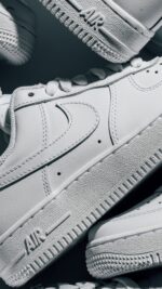 Authentic Nike sneakers pallets - Image 21