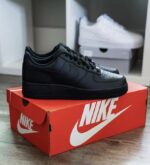 Authentic Nike sneakers pallets - Image 22