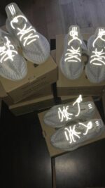 YEEZY SHOES PALLET - Image 28