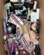 Cosmetic pallets (Luxury brands) - Image 27