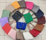 Woman bags & purse pallets - Image 7