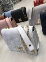 Woman bags & purse pallets - Image 11