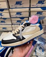 Authentic Nike sneakers pallets - Image 30